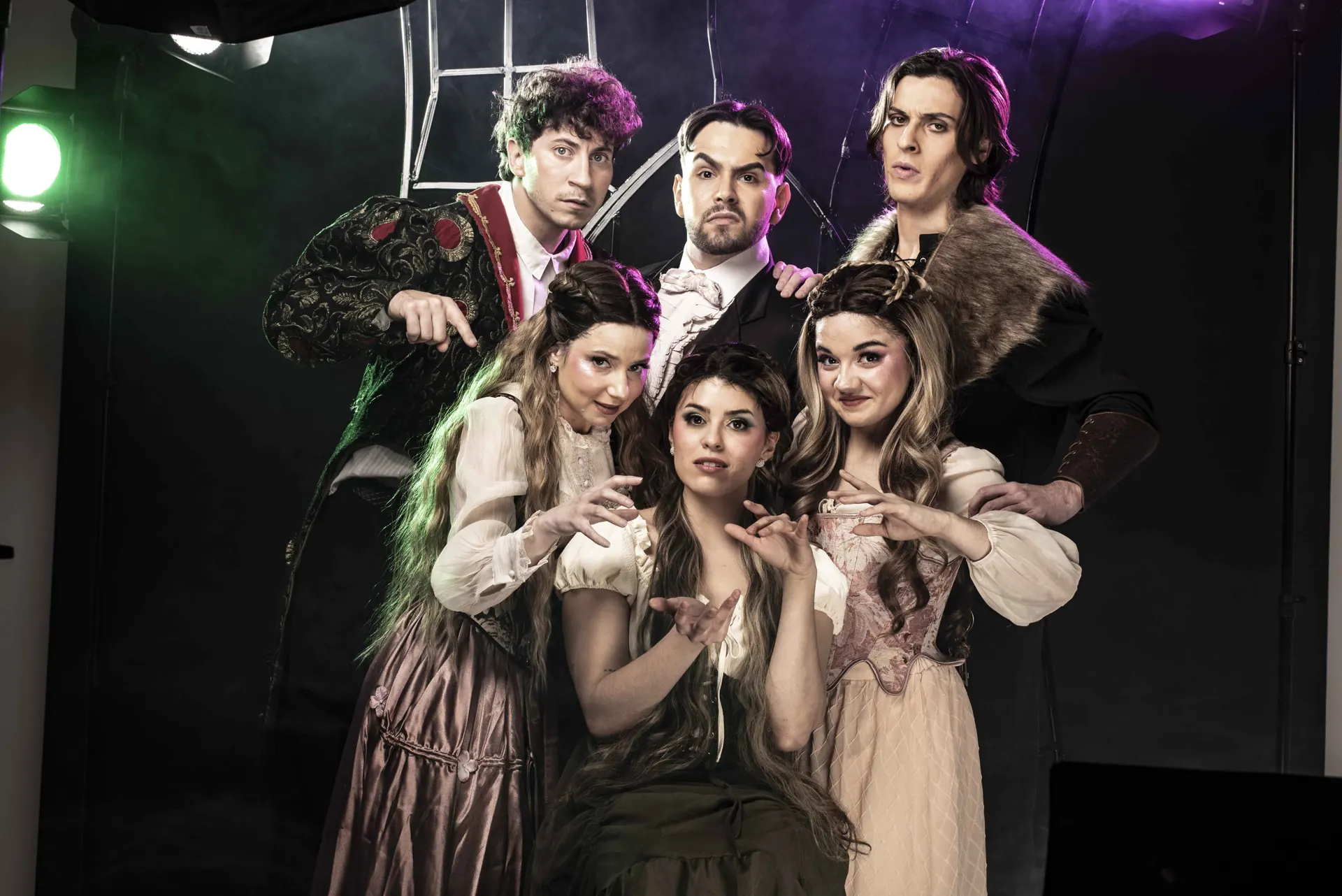 Elenco completo de Viva las Brujas — El Musical